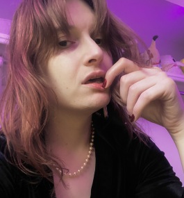 violet_me