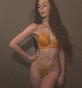 Carmendeepthroat